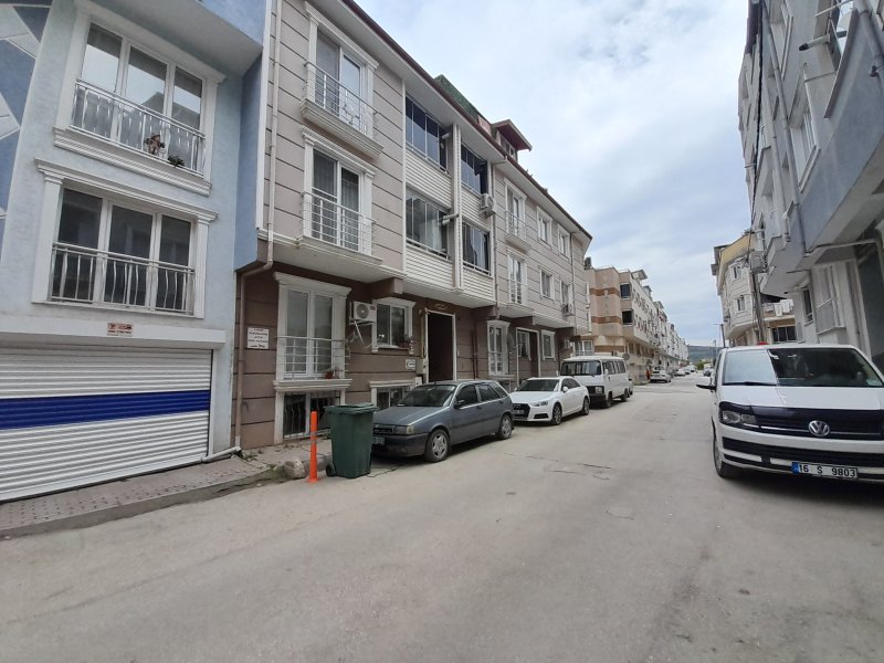 SATILIK 2+1 BAHÇE KATI DAİRE DEMİRTAŞ BURSA